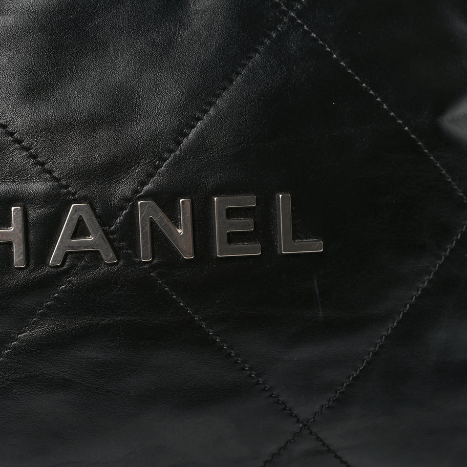 Chanel Chanel 22 handbag Shiny Calfskin & silver Tone Metal  Black Image 11