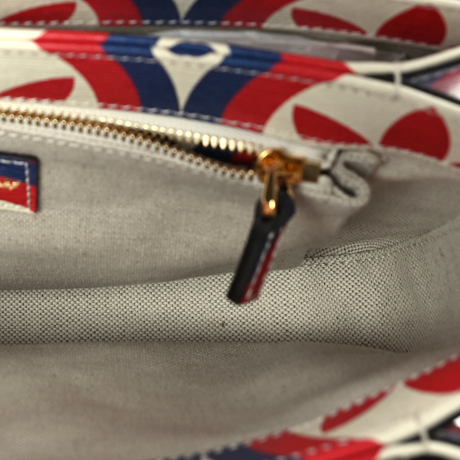 Gucci X ADIDAS Shangai Calfskin Web Trefoil Interlocking G Small Horsebit 1955 Shoulder Bag Red White Blue Image 4