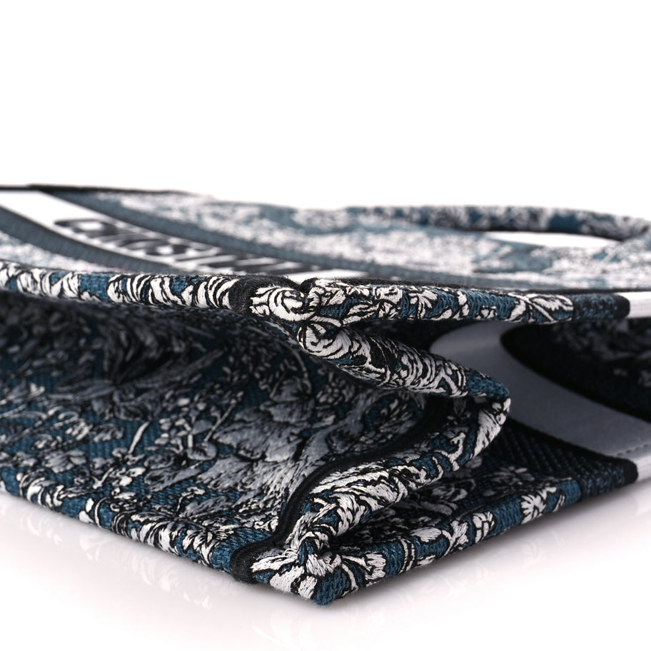 Christian Dior Canvas Embroidered Medium Around The World Book Tote Blue Image 8