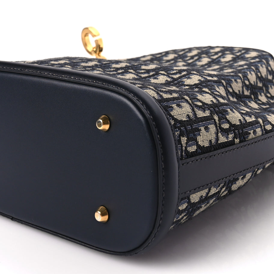 Christian Dior Oblique Calfskin Medium C'est Dior Bucket Bag Blue Image 8