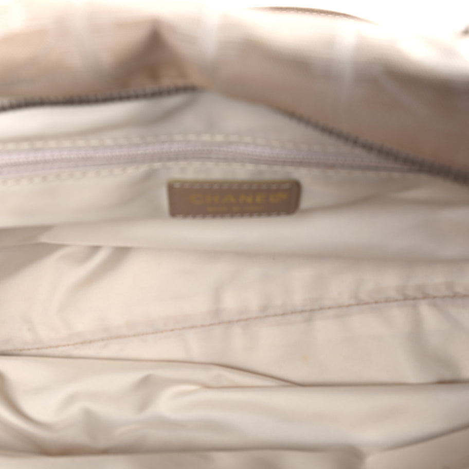 Chanel Nylon Travel Shoulder Bag  Pink Image 4