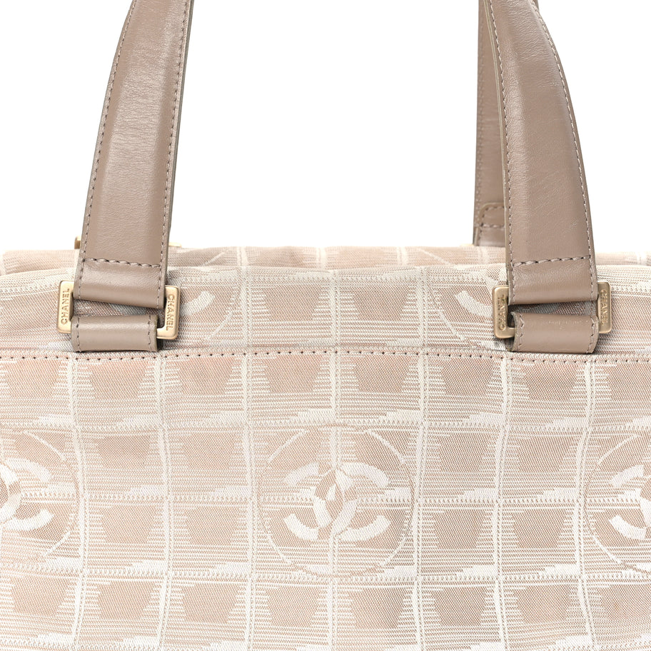 Chanel Nylon Travel Shoulder Bag  Pink Image 7