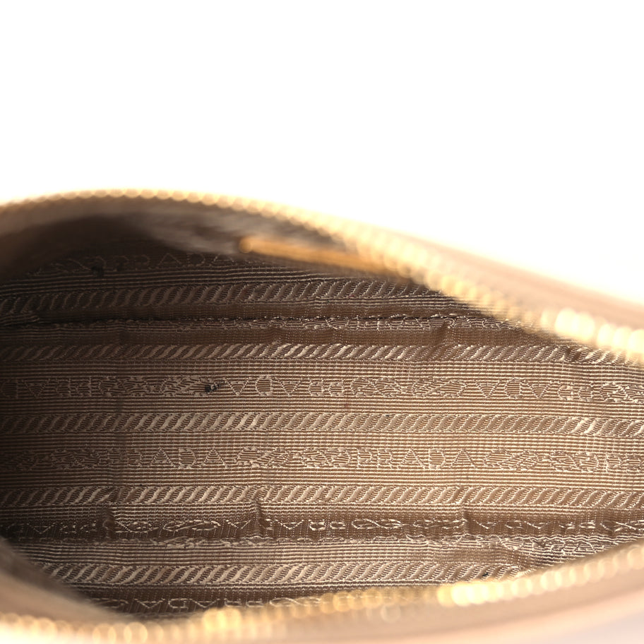 Prada Saffiano Re-Edition 2005 Shoulder Bag Cammeo Beige Image 4