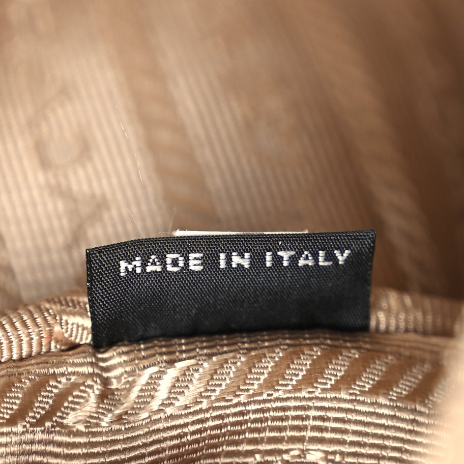 Prada Saffiano Re-Edition 2005 Shoulder Bag Cammeo Beige Image 6