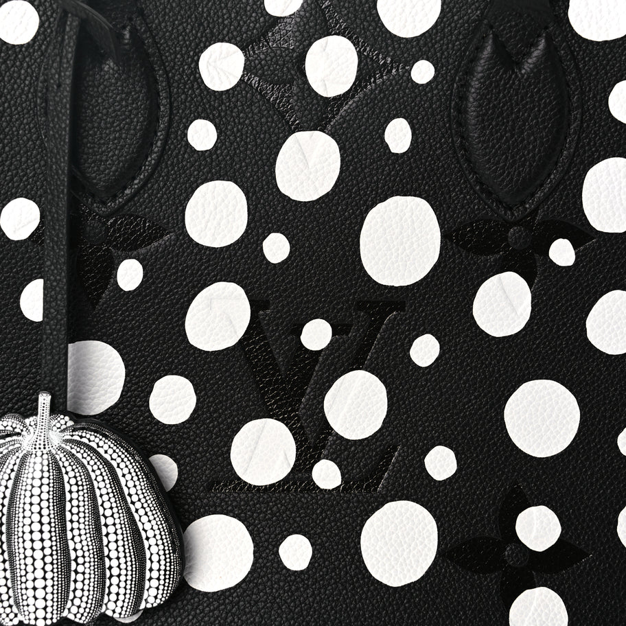 Louis Vuitton LV X YK Empreinte Monogram Giant Onthego MM Black Image 6