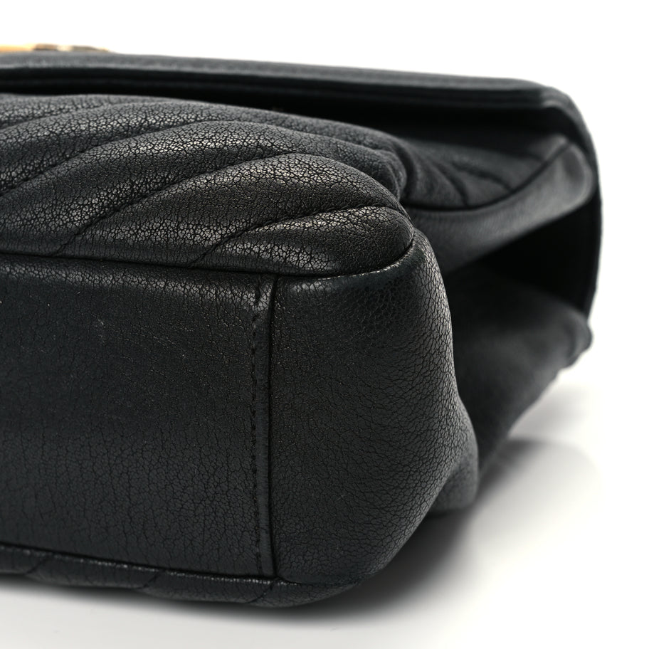 Saint Laurent Sheepskin Matelasse Chevron Monogram Medium College Bag Black Image 9