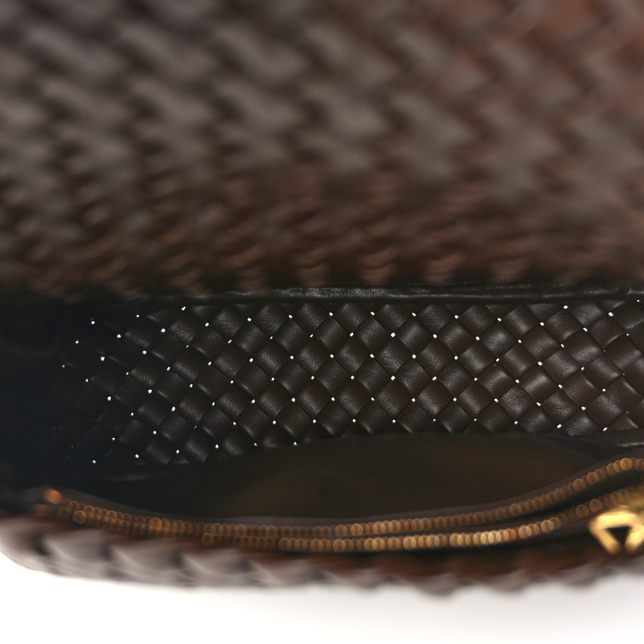 Bottega Veneta Nappa Intreccicio Padded Small Cobble Shoulder Bag Light Brown Image 4