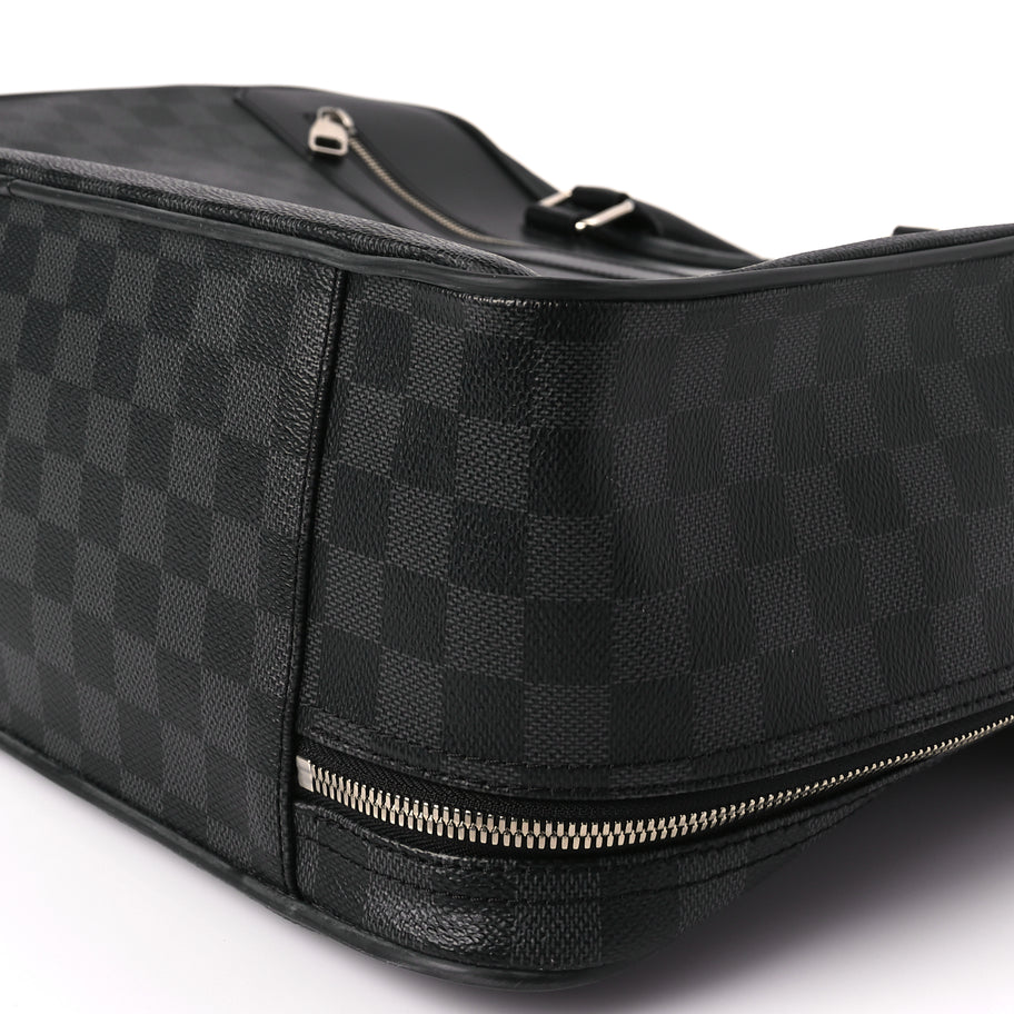 Louis Vuitton Damier Graphite Overnight Image 8