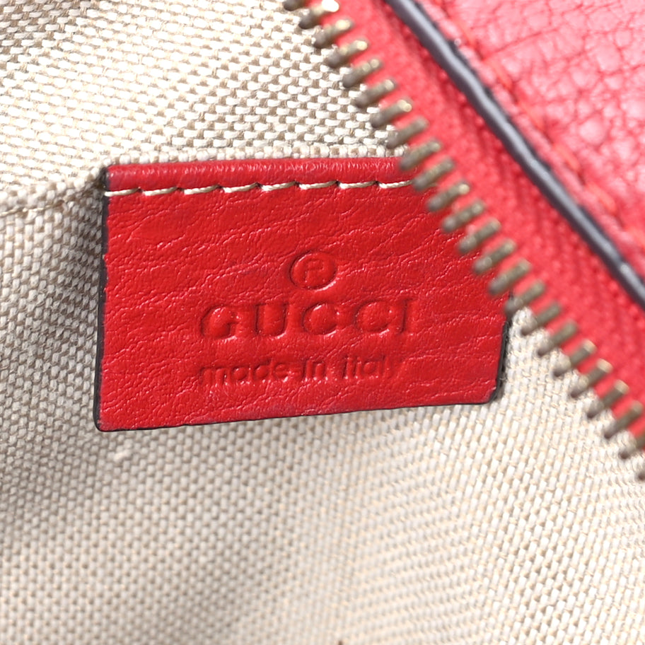 Gucci Pebbled Calfskin Small Soho Disco Bag Vibrant Red Image 5