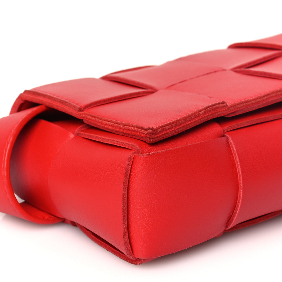 Bottega Veneta Nappa Maxi Intreccio The Belt Cassette Bag Chilli Image 8