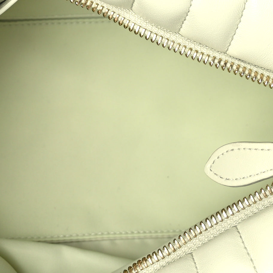 Burberry Lambskin Quilted Small Soft Lola Bag Pistachio Image 4