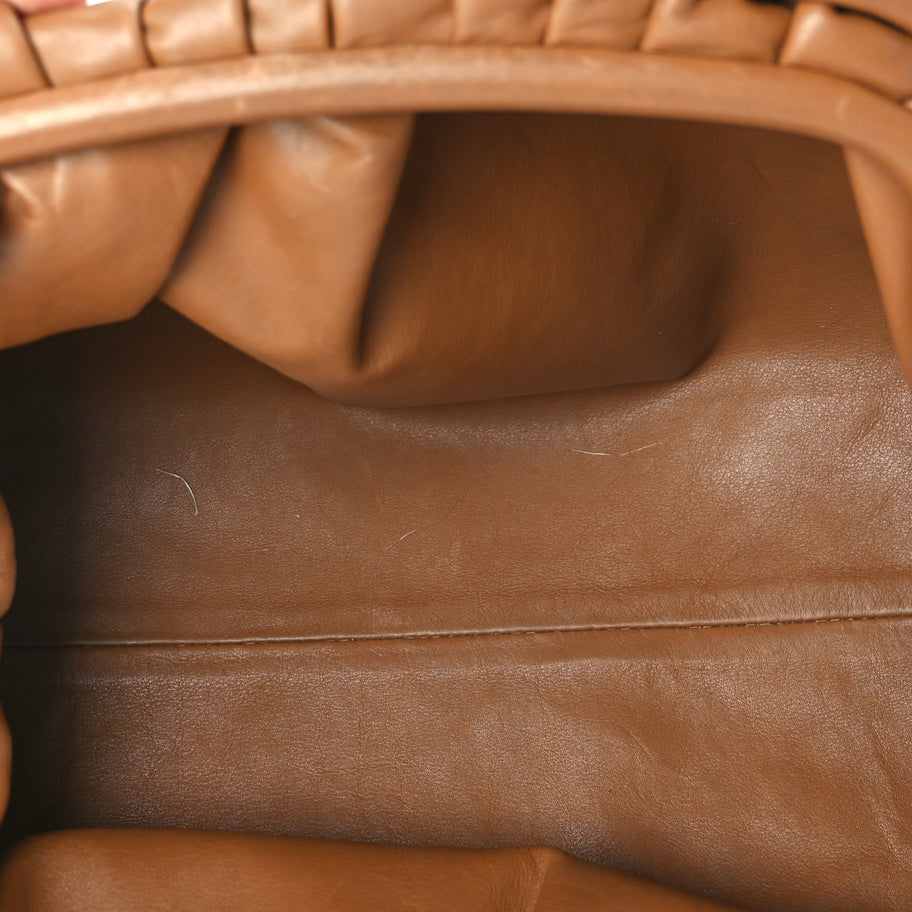 Bottega Veneta Smooth Butter Calf The Pouch Oversized Clutch Cammello Image 5