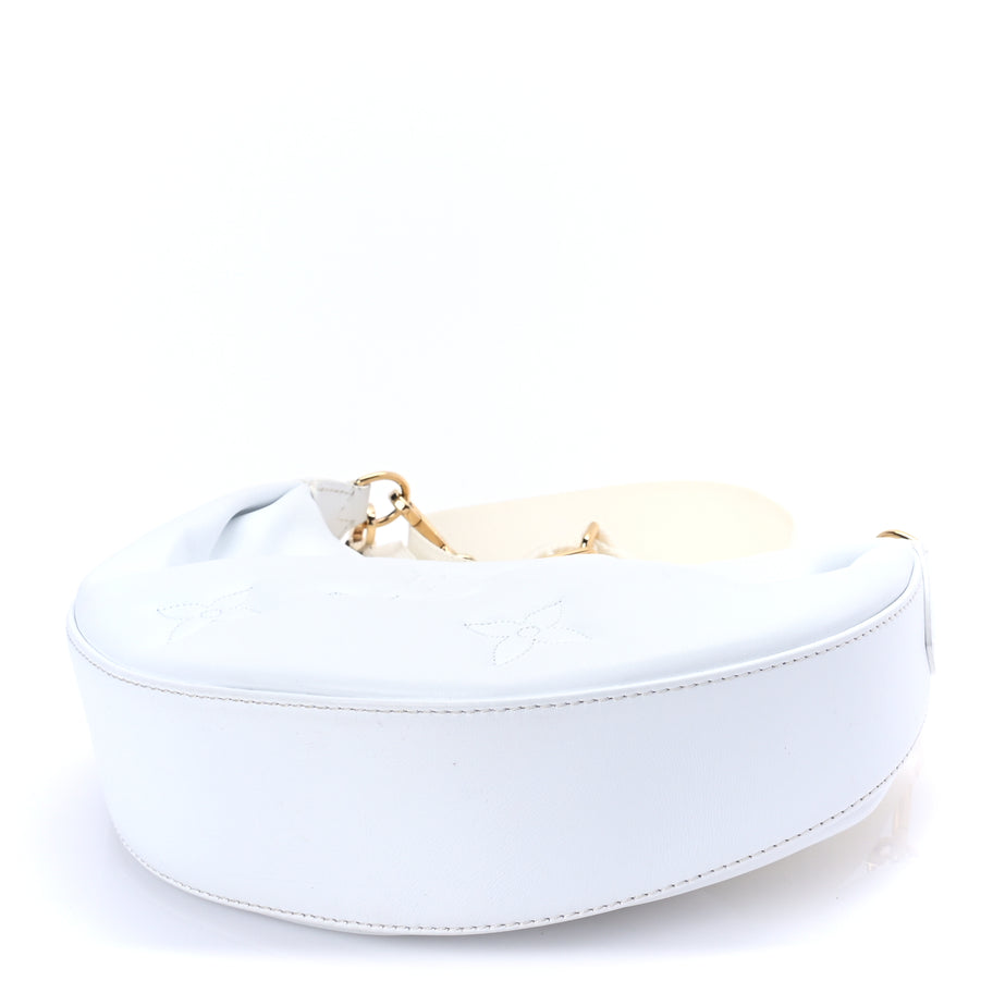Louis Vuitton Calfskin Bubblegram Over The Moon White Image 4