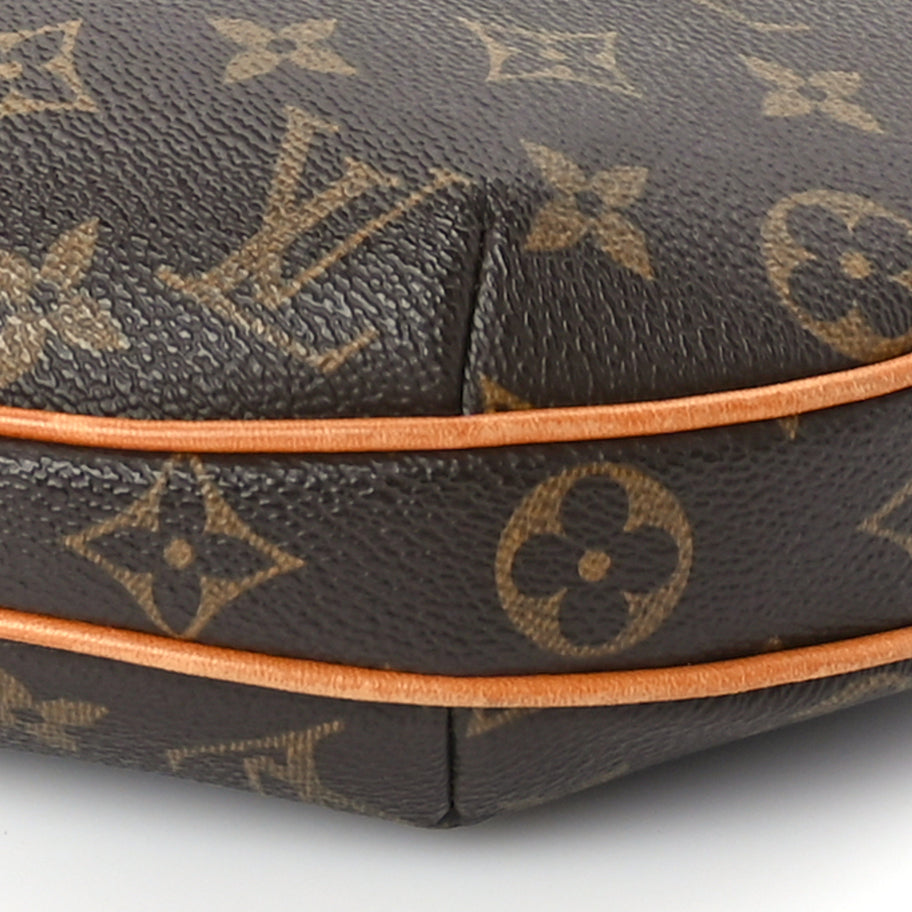 Louis Vuitton Monogram Croissant PM Image 8
