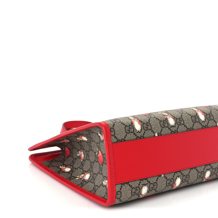 Gucci X Peter Rabbit GG Supreme Monogram Rabbit Apple Childrens