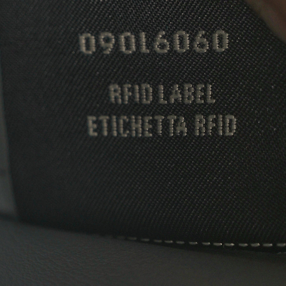 Fendi Vitello Liberty FF Diamonds Wallet On Chain Milk Sage Image 6