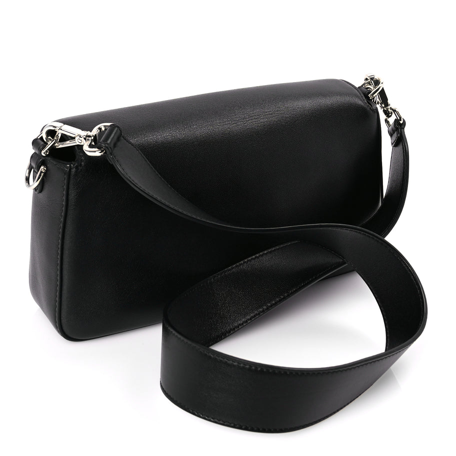 Fendi FENDI X MARC JACOBS Nappa Logo Medium Baguette Black | Luxe