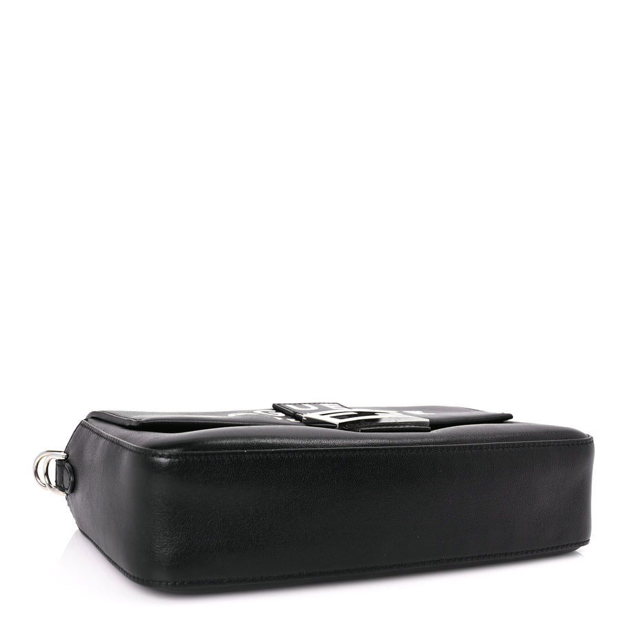 Fendi FENDI X MARC JACOBS Nappa Logo Medium Baguette Black | Luxe