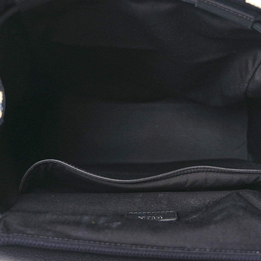 Christian Dior Oblique Jacquard Grained Calfskin Drawstring Saddle Backpack Beige Black Image 4