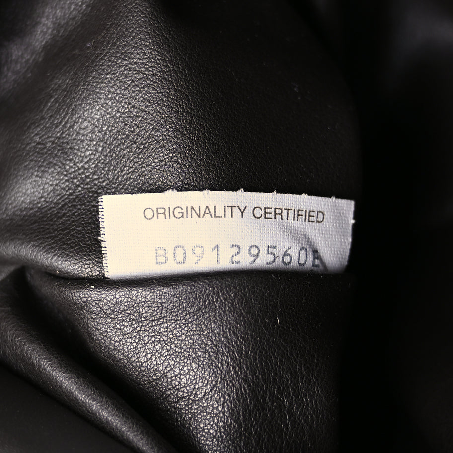 Bottega Veneta Calfskin The Pouch Chain Fondant Image 5