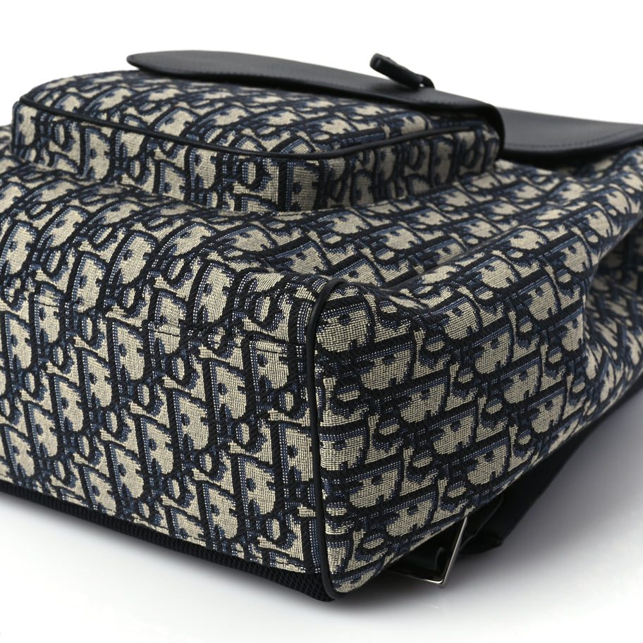 Christian Dior Oblique Jacquard Grained Calfskin Drawstring Saddle Backpack Beige Black Oblique Monogram Image 8