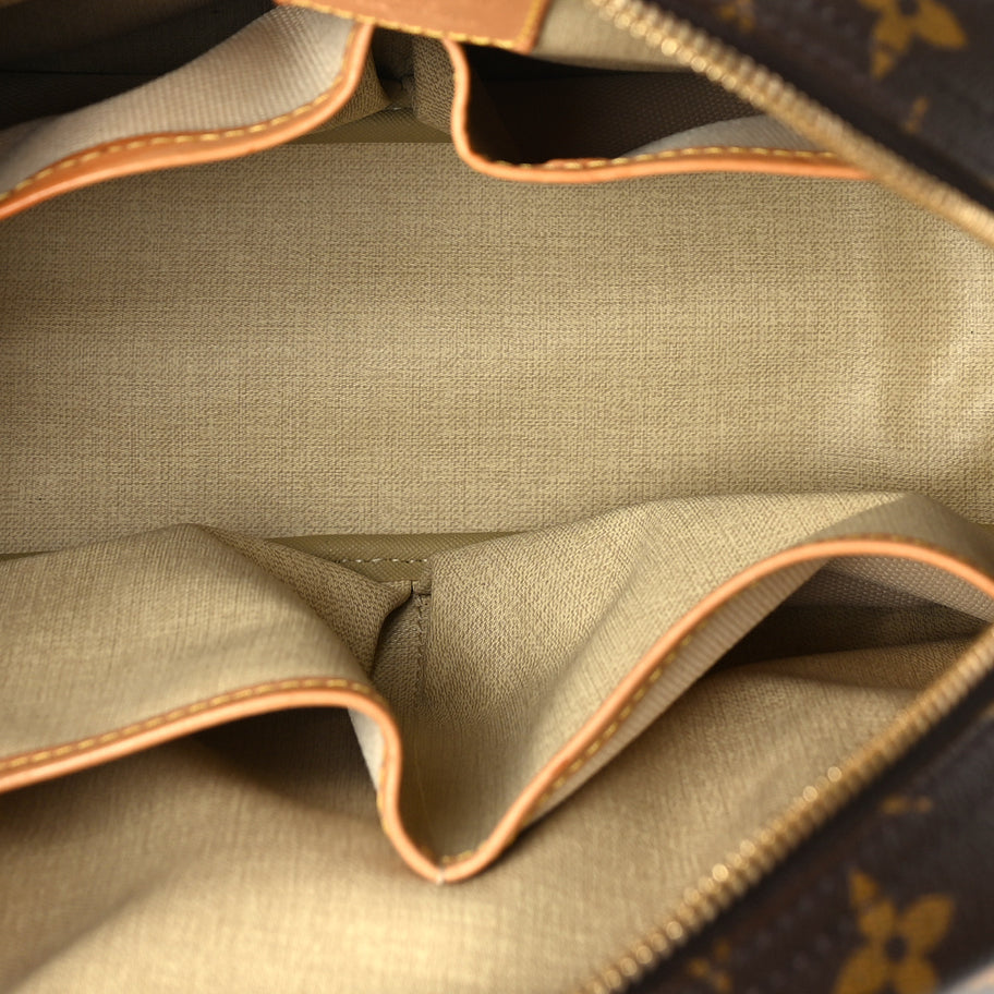 Louis Vuitton Monogram Trouville Image 4