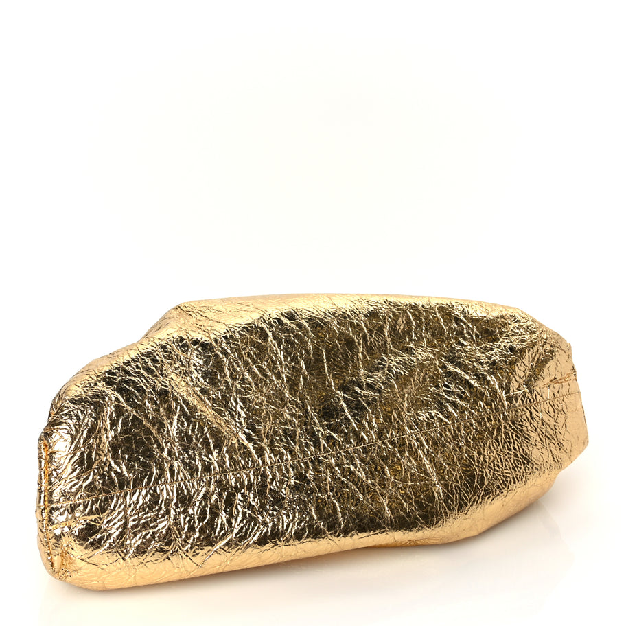 Bottega Veneta Metallic Crinkled Lambskin The Pouch Oversized Clutch Oro Image 4
