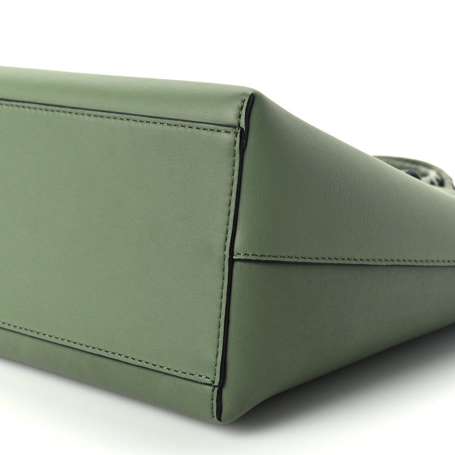 Loewe Small Smooth Calfskin Anagram Tote satchel Image 8