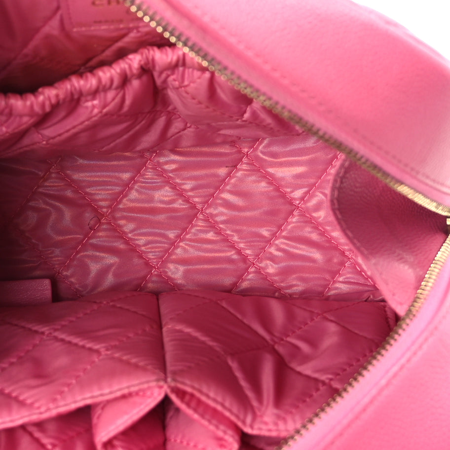 Chanel Caviar Quilted Medium Curvy Pouch Cosmetic Case Pink Image 5