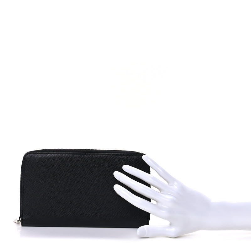  Louis Vuitton Taiga Zippy Organizer Wallet Black