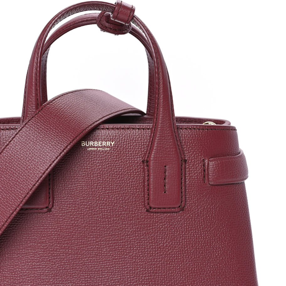 ユニコーンBURBERRY Burberry Grainy Calfskin House Check Small Banner Tote Crimson
