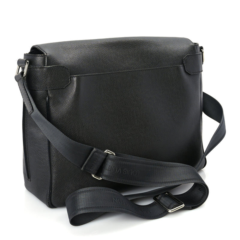  Louis Vuitton Taiga Roman MM Messenger  Ardoise