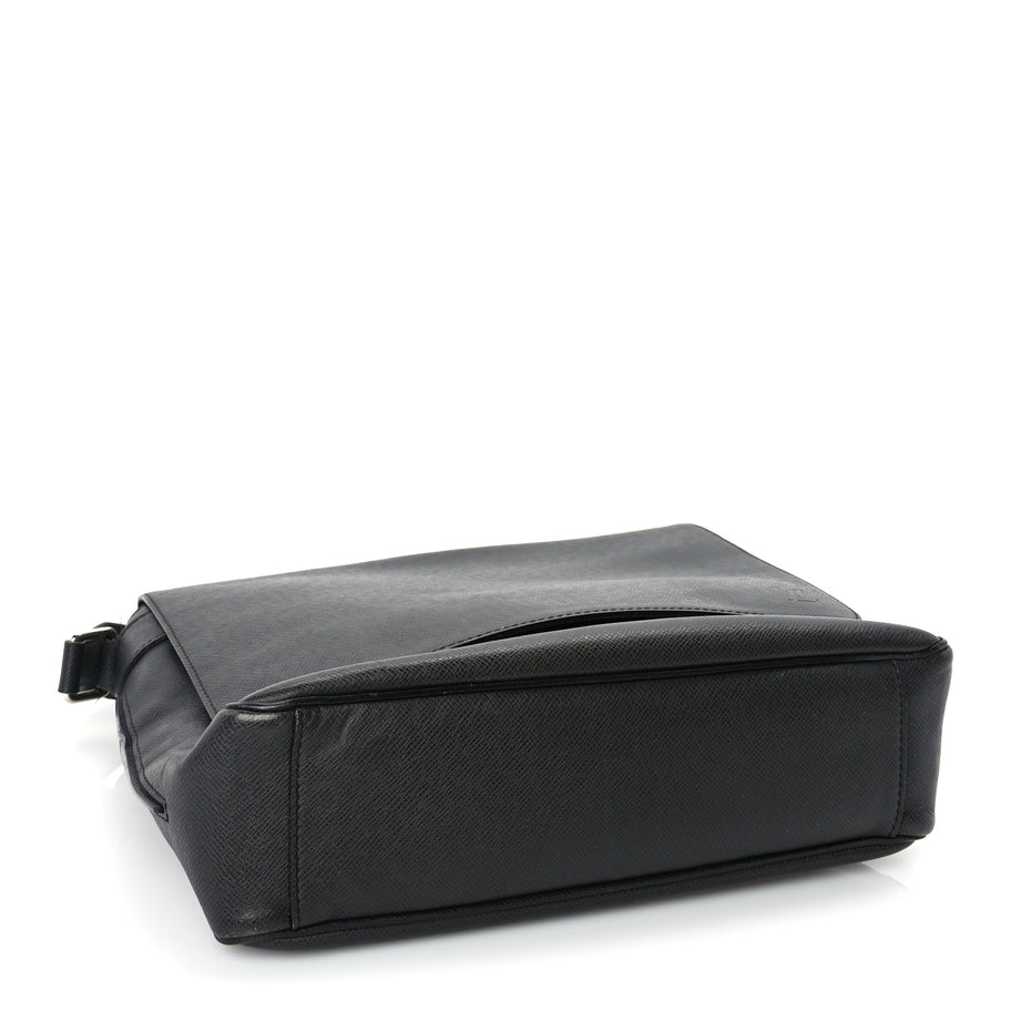 Louis Vuitton Taiga Roman MM Messenger  Ardoise Image 3