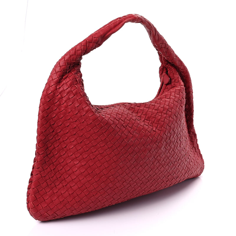  Bottega Veneta Nappa Intrecciato Medium Veneta Hobo Fraise
