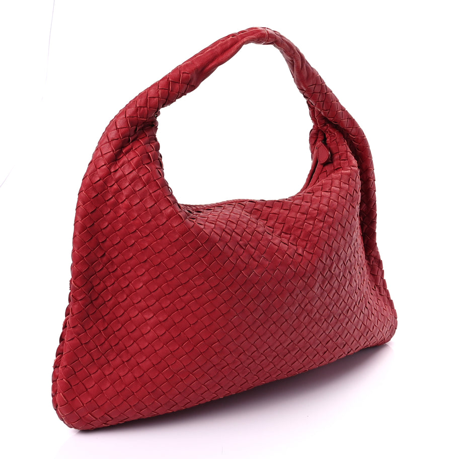 Bottega Veneta Nappa Intrecciato Medium Veneta Hobo Fraise Image 2