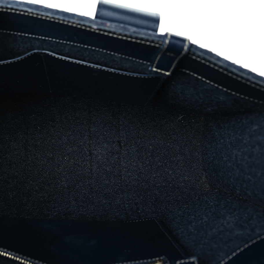 Chloe Felt Shiny Calfskin Large Woody Ribbon Tote Obscure Navy Image 4