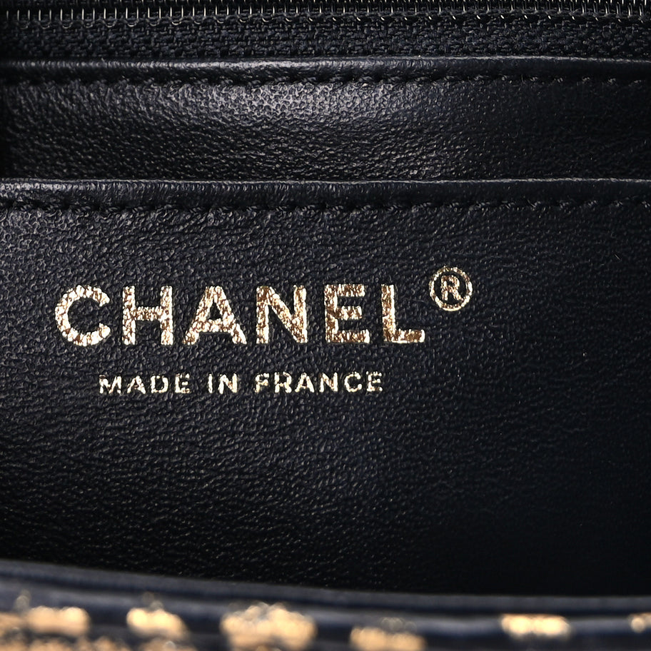 Chanel Calfskin Crocodile Embossed Graffiti 2.55 Mini Cocodile Reissue Flap  Black Gold Image 5