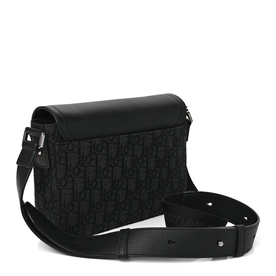 Christian Dior Oblique Jacquard Grained Calfskin Small Saddle Messenger Bag Black Oblique Monogram Image 2