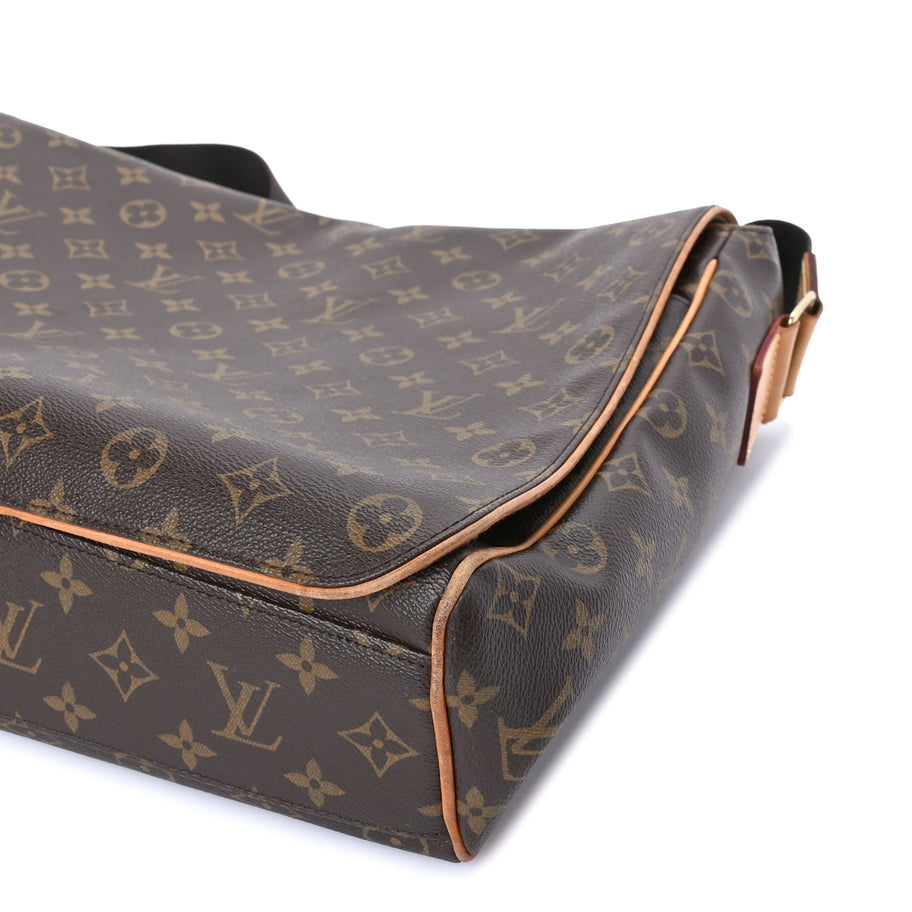 Louis Vuitton Monogram Abbesses Messenger Bag Image 8