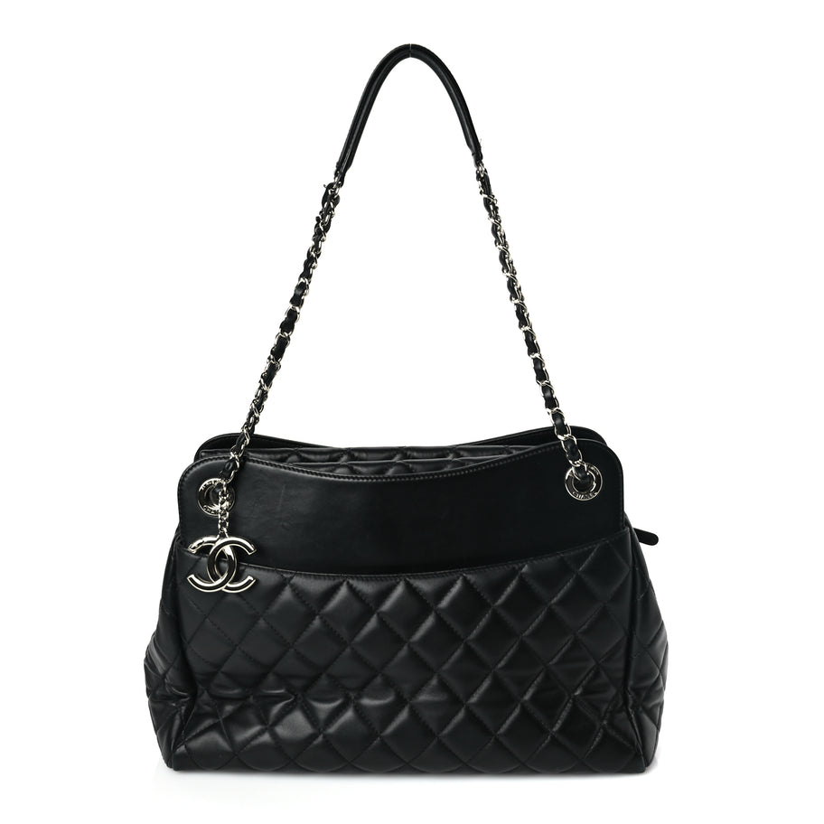 Chanel Lambskin Quilted Chanel 7 Tote Black Image 1