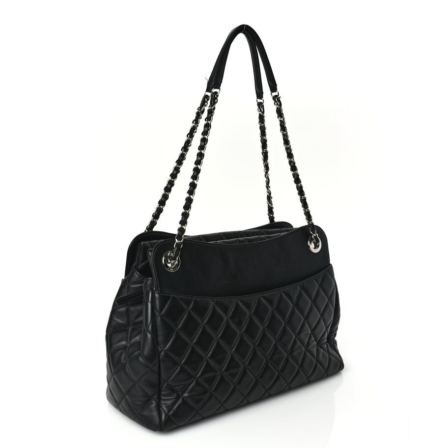 Chanel Lambskin Quilted Chanel 7 Tote Black Image 2