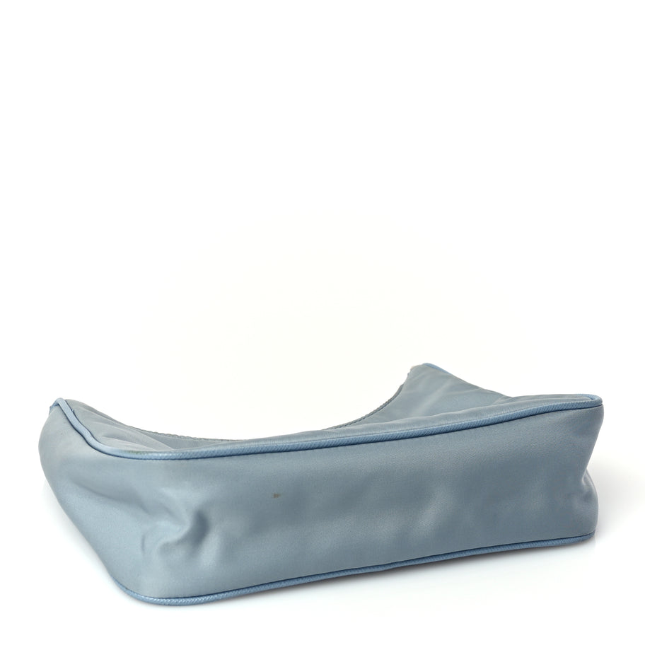 Prada Nylon Re-Edition 2005 Shoulder Bag Astrale Image 3