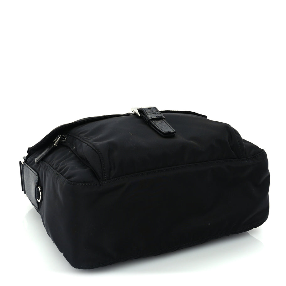 Prada Re-Nylon Vela Saffiano Pocket Single Buckle Messenger Shoulder Bag  Black Image 3