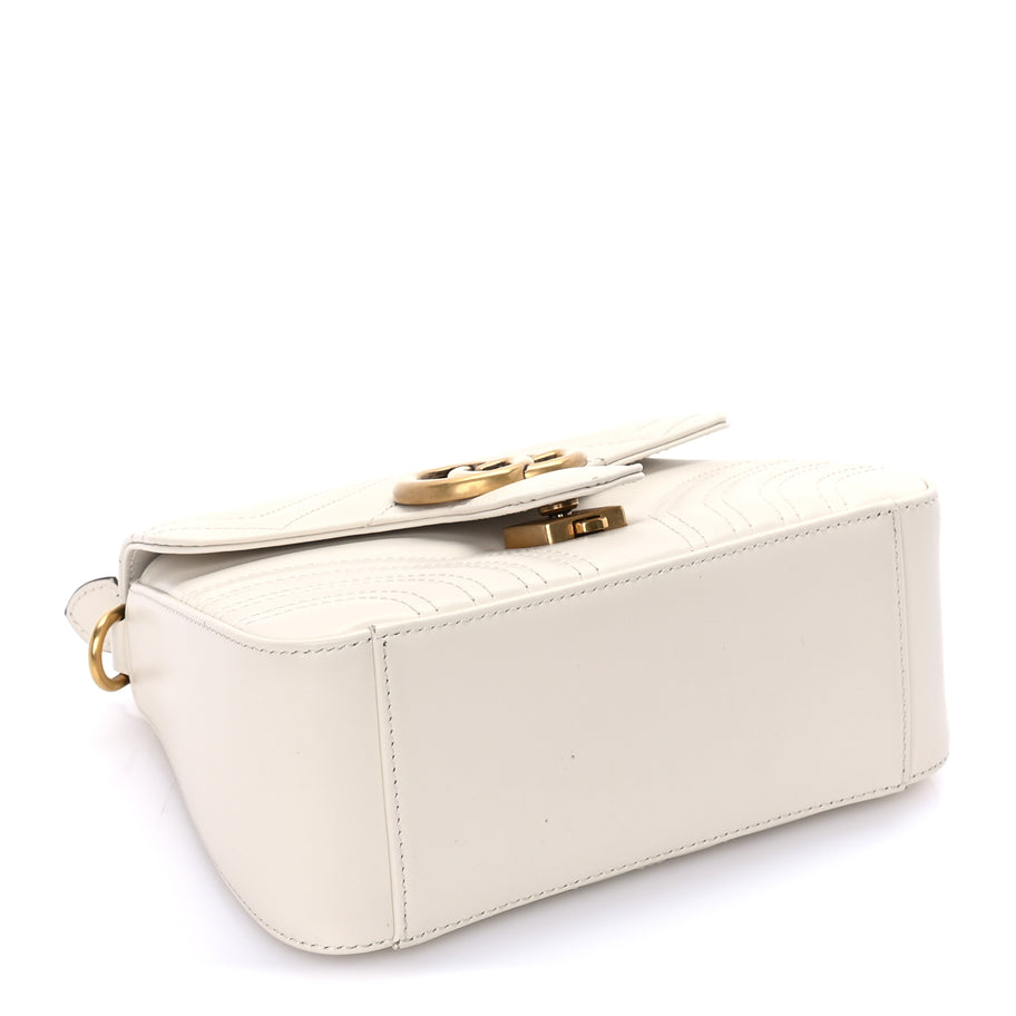 Gucci Calfskin Matelasse Mini GG Marmont Top Handle Shoulder Bag  White Image 3