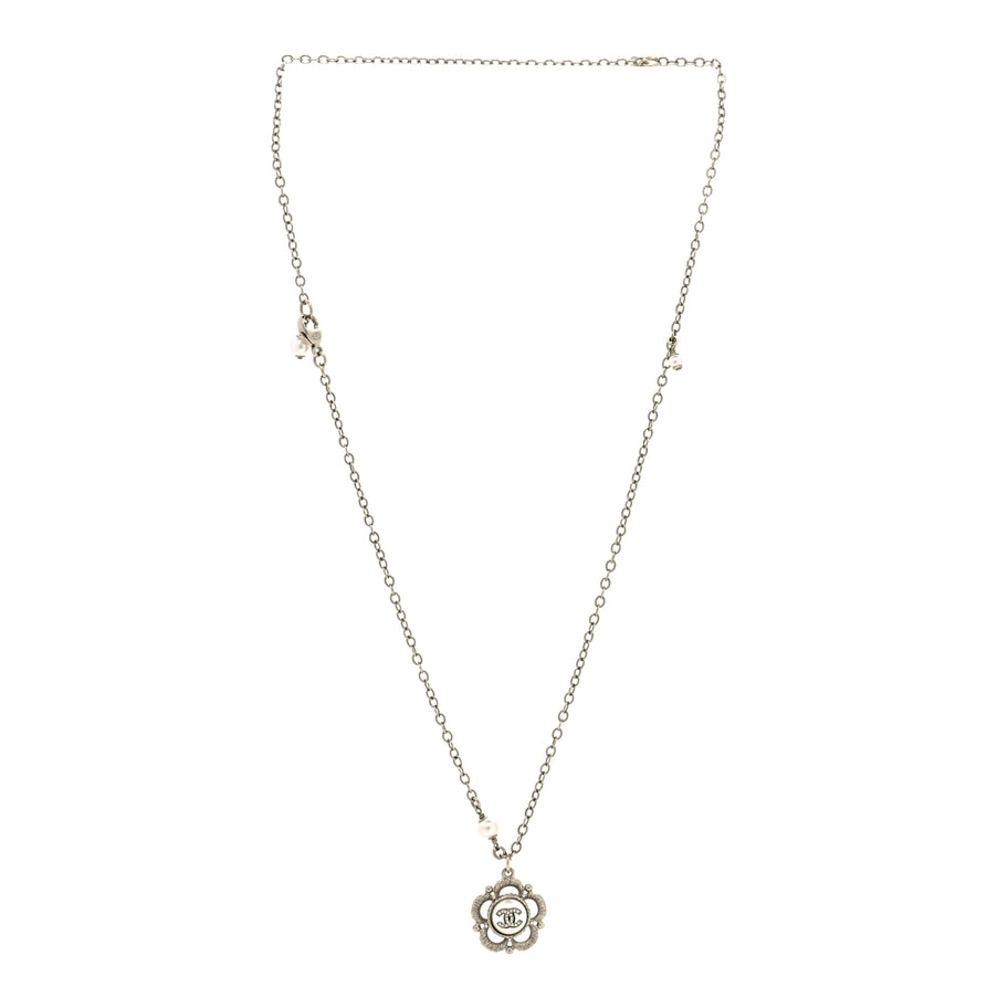 Chanel Crystal Pearl Camellia Necklace Gold Image 1