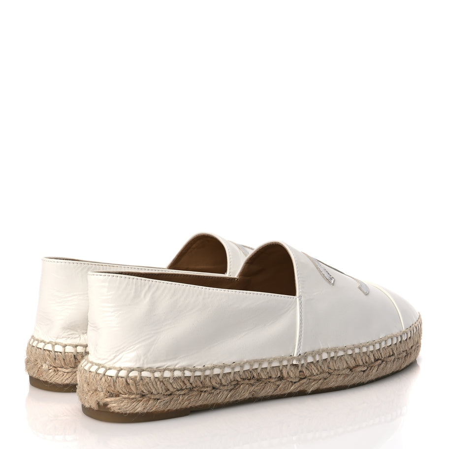 Chanel Distressed Patent CC Espadrilles 40 White Silver Image 5