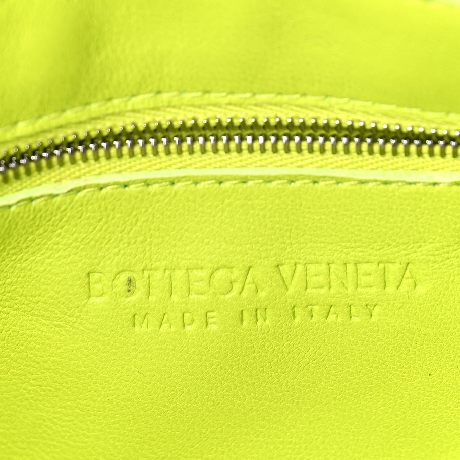 Bottega Veneta Lambskin Maxi Intrecciato Cassette Crossbody Bag Acid Kiwi Image 5