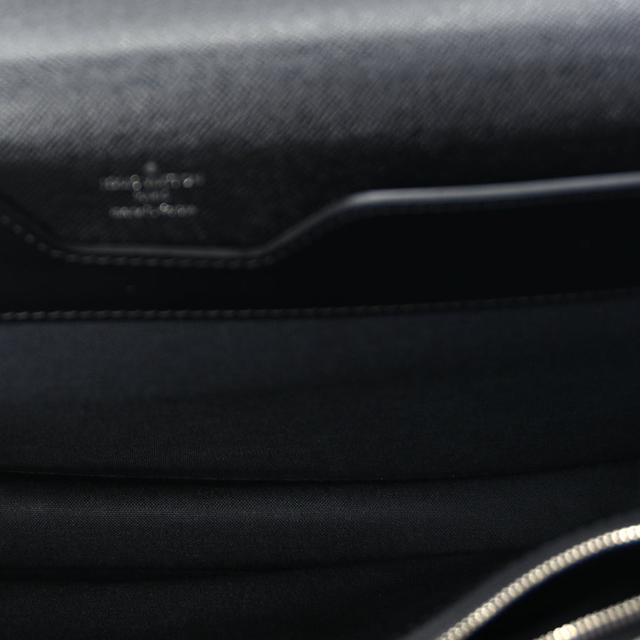 Louis Vuitton Epi Robusto 1 Compartment Briefcase  Black Image 4