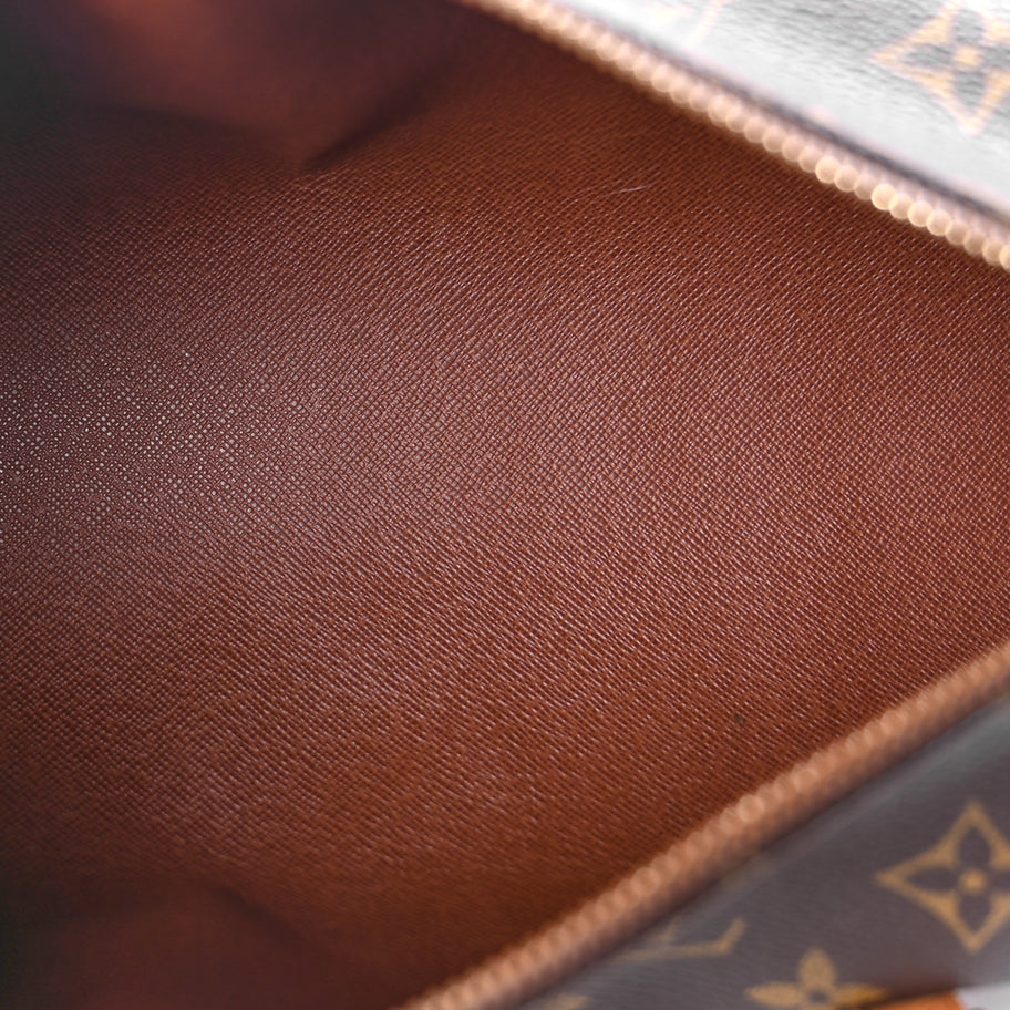 Louis Vuitton Monogram Papillon 26 Image 5