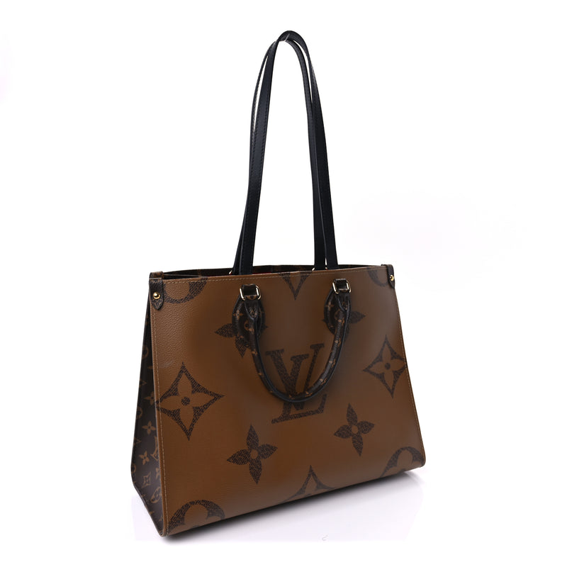  Louis Vuitton Reverse Monogram Giant Onthego MM